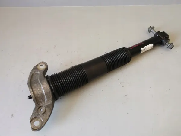 Bak Stötdämpare Vänster/Höger OEM K8D2-18080-AC image 3