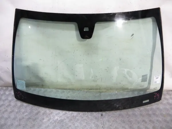 Pare-brise avant Mercedes W205 OEM 205/079 Occasion image 2