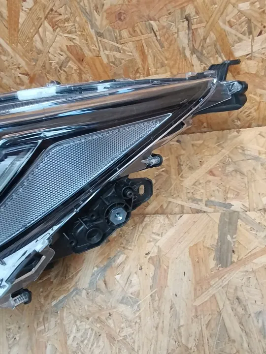 Farol Esquerdo Toyota Corolla E21 2019-2025 HB, Kombi Full LED NJH654FG image 2