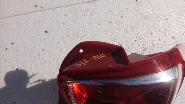 HYUNDAI I10 II 13- LÁMPARA TRASERA IZQUIERDA 92401-B9000 image 4