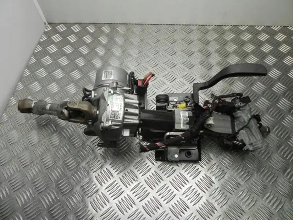 Moteur direction assistée OEM 6R2 909 144 P pour Škoda RAPID image 2