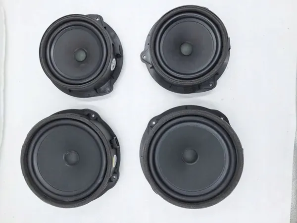Audi Q3 83A Soundsystem OEM 83A035411/415 image 2