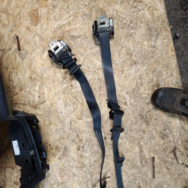 Dashboard Renault Clio IV OEM AZF2379 - Gebruikt image 10