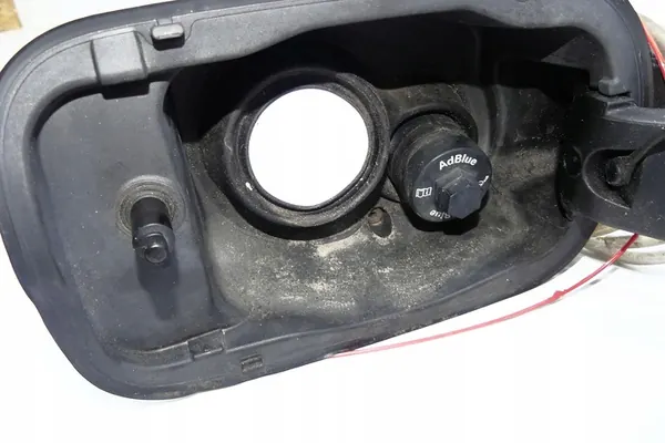 AUDI A6 C7 4G LIFT Bränsletank + Lock LX7P image 3