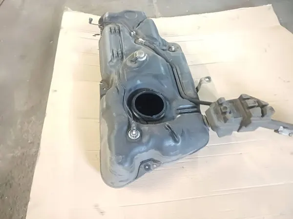 Réservoir de carburant Opel Crossland X 2018 3645657 image 7