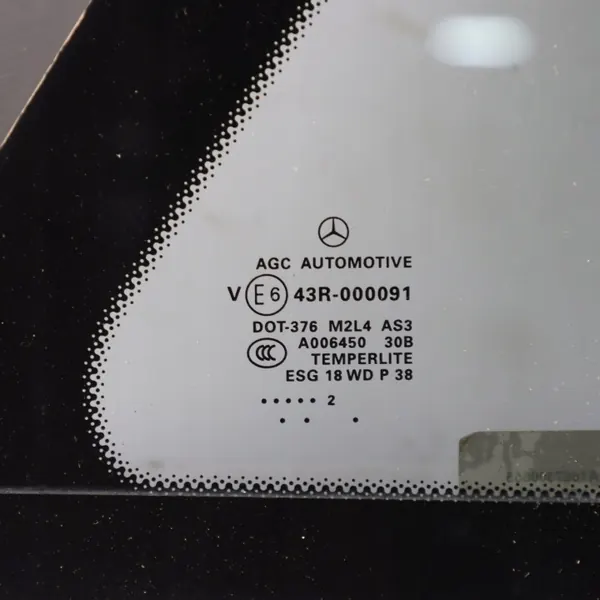 Vitre Triangle Arrière Droite Mercedes ML W166 OEM A1667300655 image 5