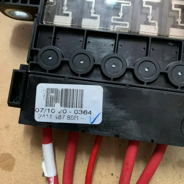 Fusible batterie Renault OE OEM 241148785R - Occasion image 3