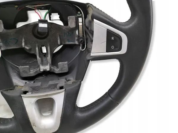 Volante usado OEM 985108338R para Renault Scenic III image 4