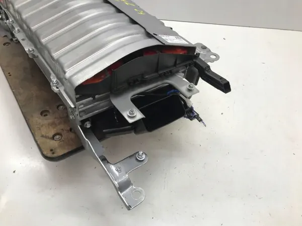 Toyota G928012030 Batteri 50Ah för C-HR II Hybrid image 4