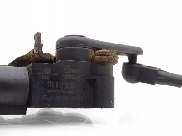 Capteur de niveau de phare Xenon Audi A6 C7 1T0907503B image 3