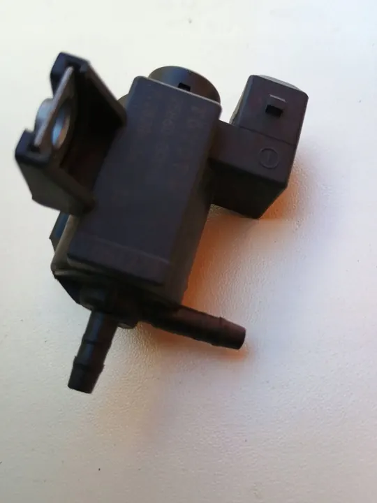 Válvula de vácuo Toyota RAV 4 258600R010 2008 image 5