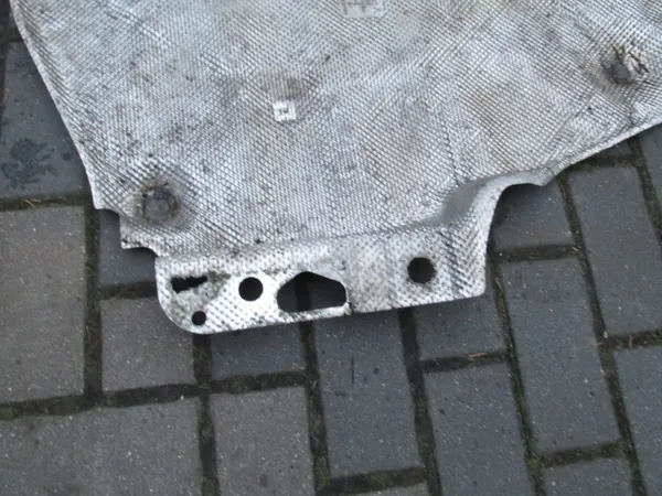 OEM 8V41-A11434-B Underrede värmesköld för Kuga MK1 image 4