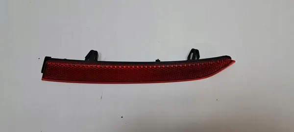 VW Passat B8 Vasemman Puskureflektori 3G0945105A image 2