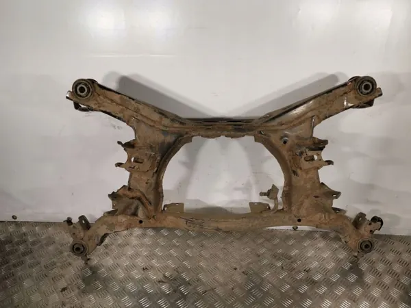 Subaru Hinterachsträger OEM FORGALTRAVERSAS image 2