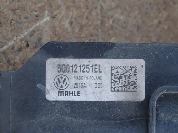 SKODA OCTAVIA III 1.6TDI Radiador Intercooler image 6