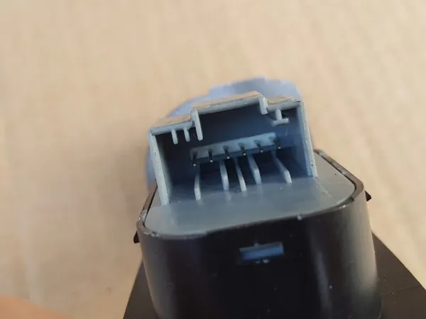 Spiegelverstellpanel - Links Vorne / VW Touran I Caddy III image 9