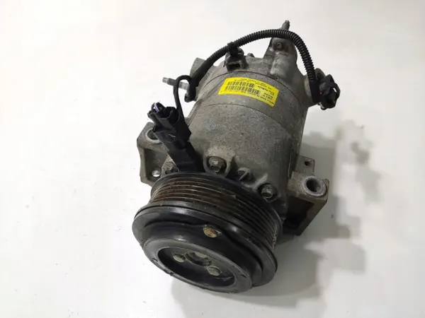 Compresseur A/C Ford C1B1-19D629-BA pour EcoSport MK2 image 3
