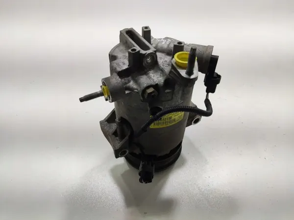 Compresseur A/C Ford C1B1-19D629-BA pour EcoSport MK2 image 4