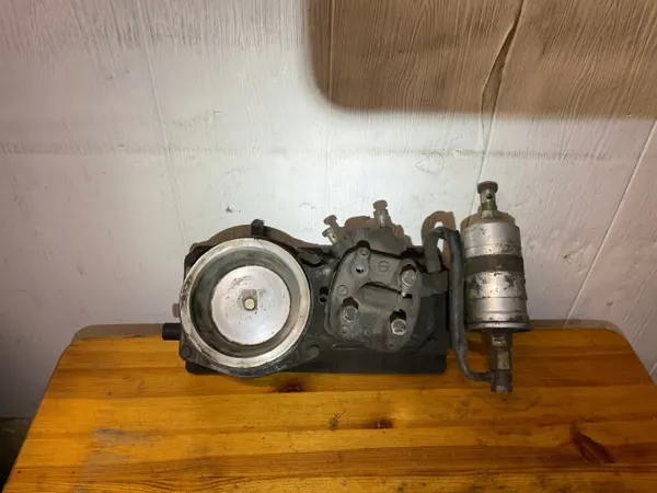 Distributeur Carburateur Injecteur OEM 049133353N image 4