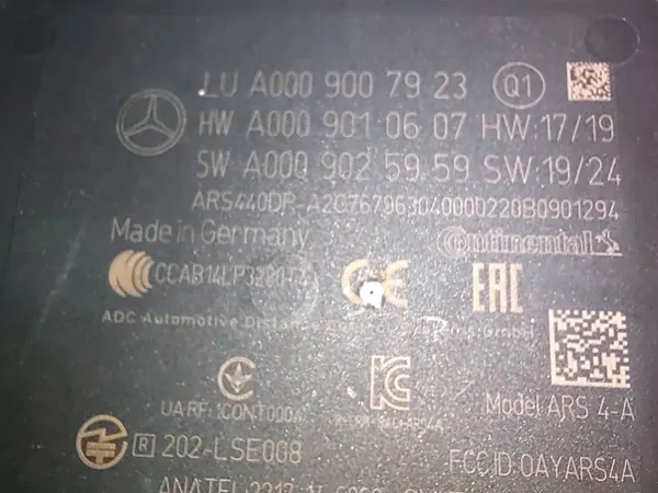 Radar Distronic Actif OEM A0009010607 pour Mercedes E W213 image 3