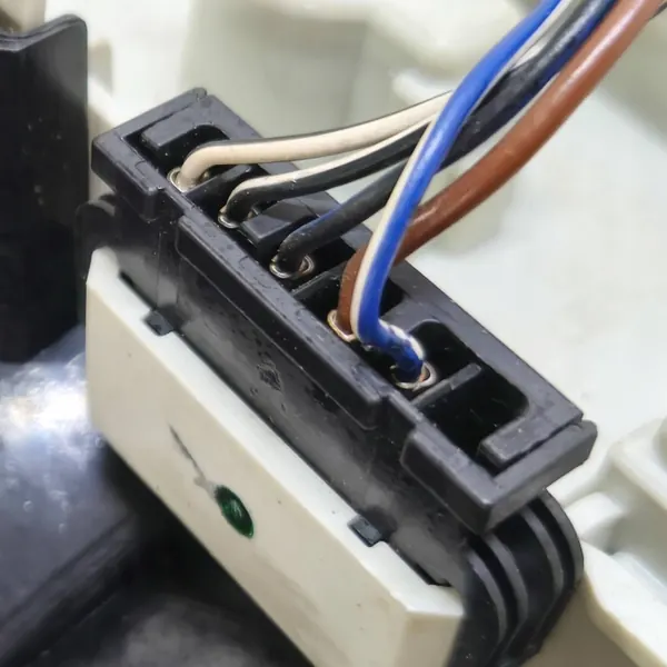 Vänster baklampa 1Z5945095B Skoda Octavia II image 9