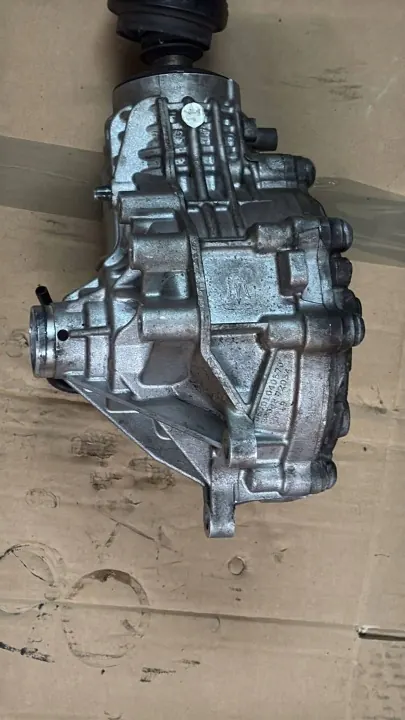 Front Differential Maserati Levante 06701040570 image 3