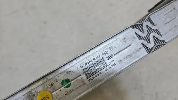 Radiador de agua adicional Audi R8 image 5