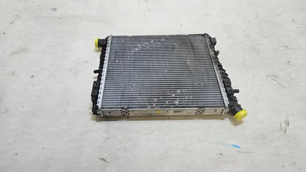 Radiador de agua adicional Audi R8 image 8