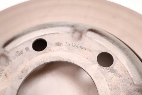 Remschijf Mercedes OE Achter A2064230900 C-Klasse W206, E-Klasse W214, CL image 5