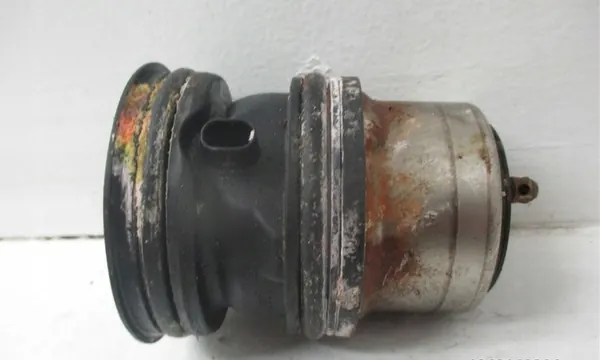 Termostat Porsche Cayenne Panamera 4.8 V8 image 5