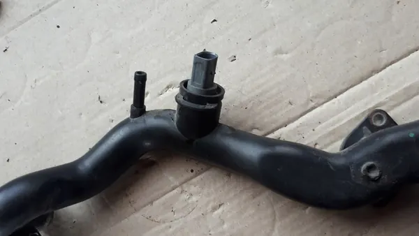 S4 B8 Vesiputki 3.0 TFSI SQ5 S5 A6 C7 OEM image 5