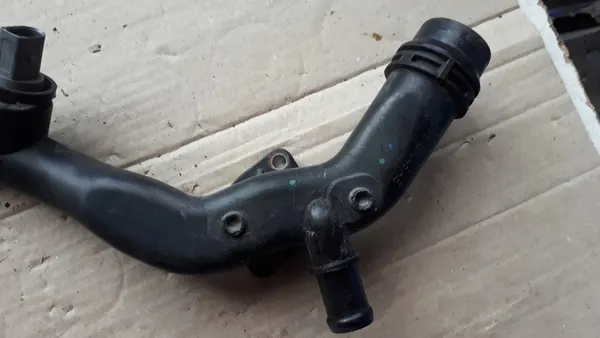 S4 B8 Vesiputki 3.0 TFSI SQ5 S5 A6 C7 OEM image 6