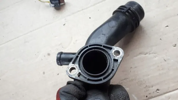 S4 B8 Vesiputki 3.0 TFSI SQ5 S5 A6 C7 OEM image 8