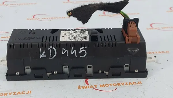 CITROEN DS3 Radio-Display OEM 9807107380 - Gebraucht image 3