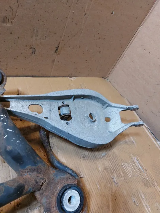 Braccio di Sospensione Posteriore BMW E46 Compact image 9