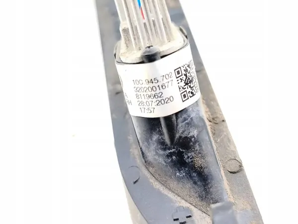 OEM 10C945702 Bakre dimljus höger sida - Begagnad image 6