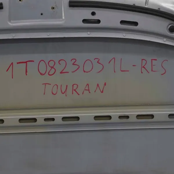 Volkswagen VW Touran Motorhuv Reflex Silver image 10