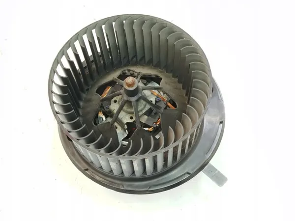Fläkt OEM 561820015A för VW Beetle 5C image 2