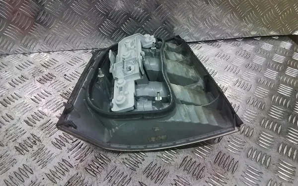 OPEL VECTRA C Höger Yttre Bakljus 1090070 image 4