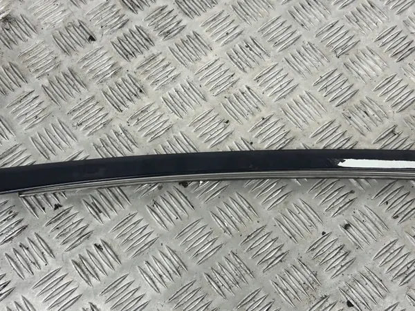 Tesla Model X Coupé-glaslijst Links OEM 103212300B image 3