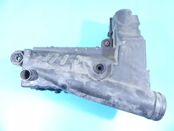 Ilmansuodattimen kotelo VW Passat B6 1.9 TDI image 8