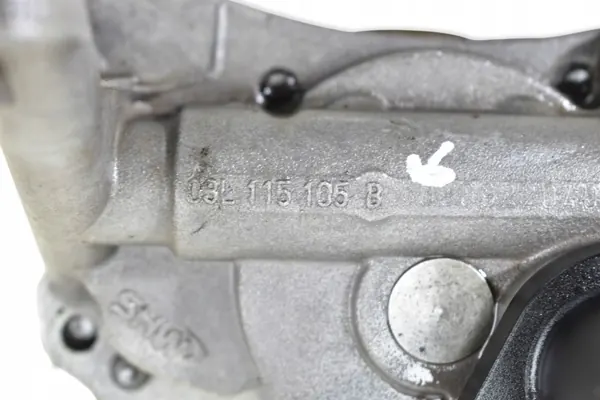Öljypumppu OEM 03L115263 VW Passat B7 1.6 TDI:lle image 5