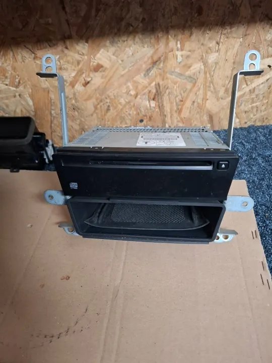Nissan DVD-byttare Läsare OEM 28185BN700 - Begagnad image 2
