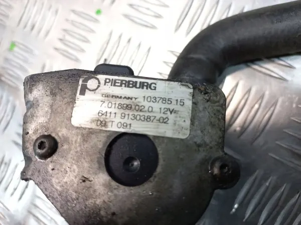 Vattencirkulationspump BMW X6 E71 2009 OEM 9130387 image 2