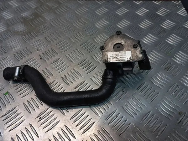 Vattencirkulationspump BMW X6 E71 2009 OEM 9130387 image 5