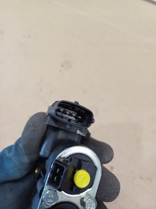 Gaseinspritzung OEM 40003392 - Gebrauchtes Fiat OE Teil image 6