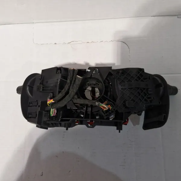 Interruptor Renault Clio III OEM 8200906794A - Usado image 6