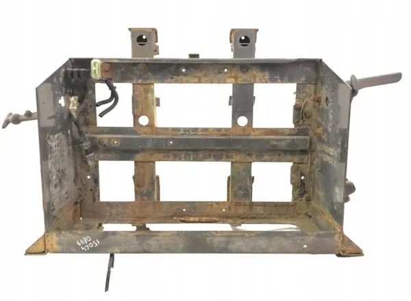 OEM 20824104 Volvo Batteriebehälter - Gebraucht image 2