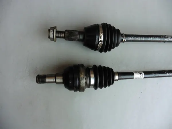 Arbre de transmission arrière gauche Opel Captiva Antara image 3