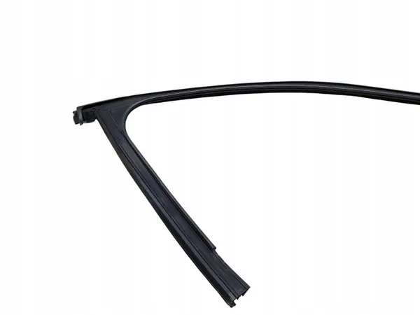 Mercedes-Benz E W213 A2137252700 Garniture vitre gauche image 3